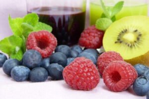 fruits rouges et vitamines directebeaute.fr